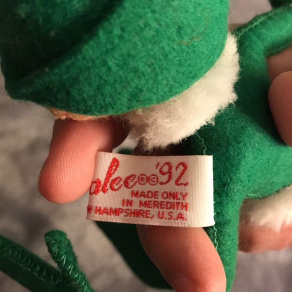 ANNALEE Christmas Elves TWO  green white red posable bendable - Picture 5 of 6